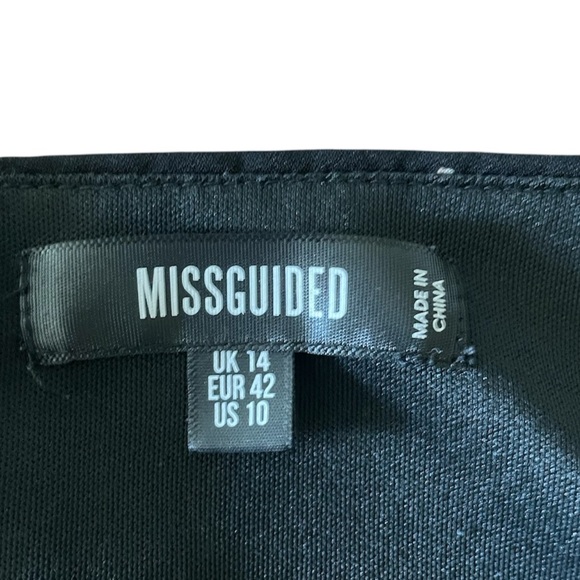 Missguided Black and Pink Floral Long Sleeve Blouse Size 10 Large - Picture 4 of 4